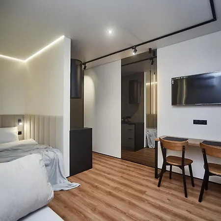 Hotel apartamentowy Acropolis