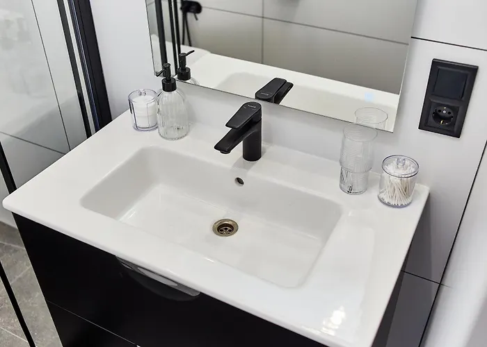 Acropolis Apart-hotel 4*