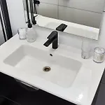 Acropolis Aparthotel 4*